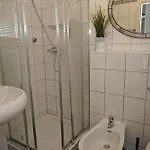 Zeltdachhaus In Ruhiger Lage Mit W-lan Сasa de vacaciones
