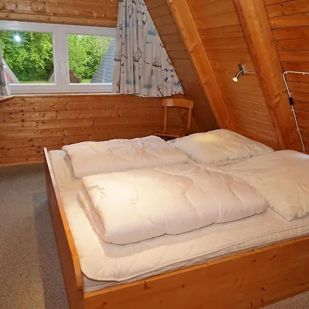 Zeltdachhaus In Ruhiger Lage Mit W-lan Feriehus Damp